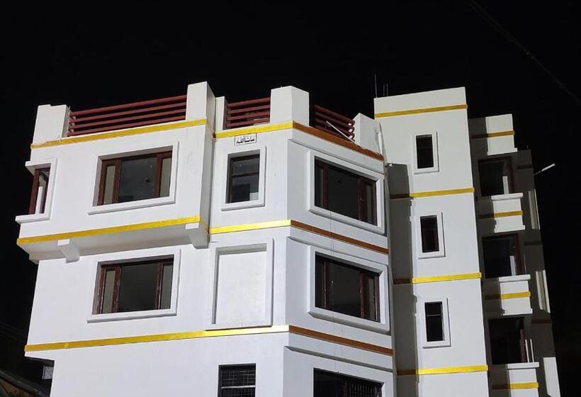 Hotel Apricot Inn Kargil