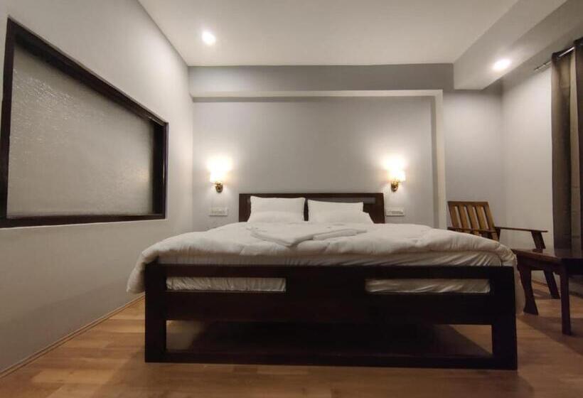 فندق Apricot Inn Kargil