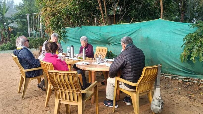 בית מלון כפרי Bhitarkanika Eco Resorts River Side