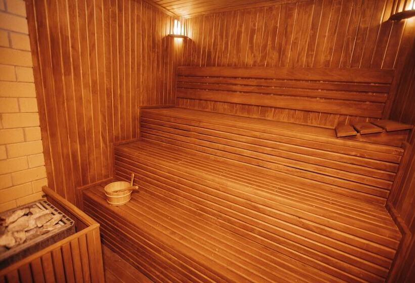 هتل Castle Resort Spa