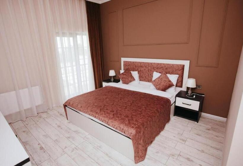 هتل Castle Resort Spa