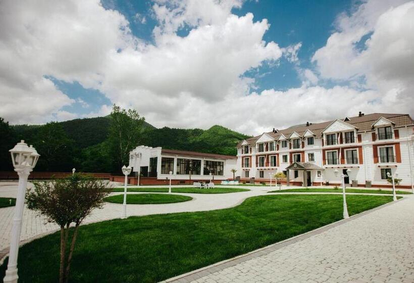 בית מלון כפרי Castle Resort Spa