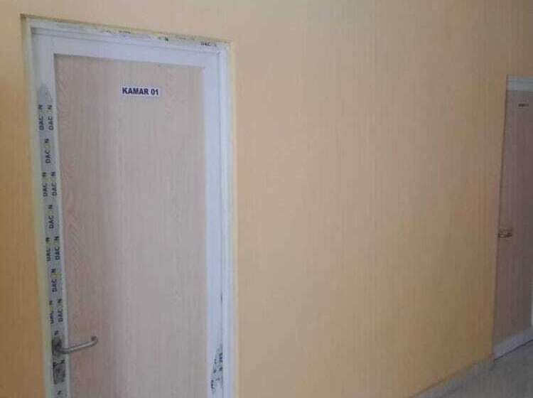 בית מלון כפרי Spot On 91371 Wisma Nadira