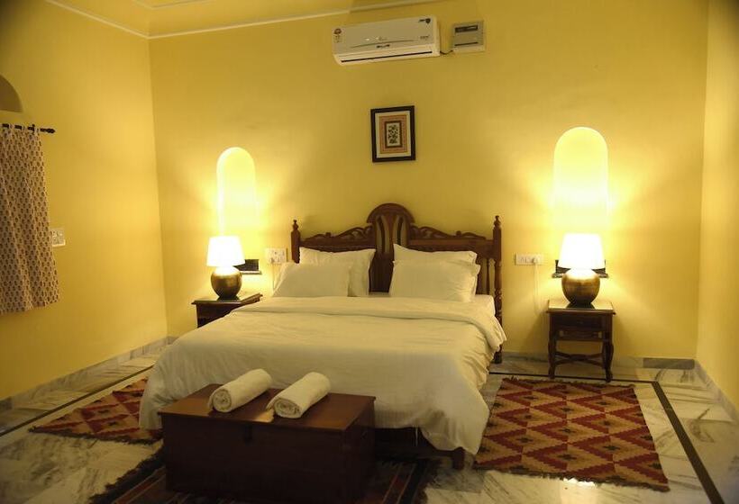 Hotel Fort Chabariya