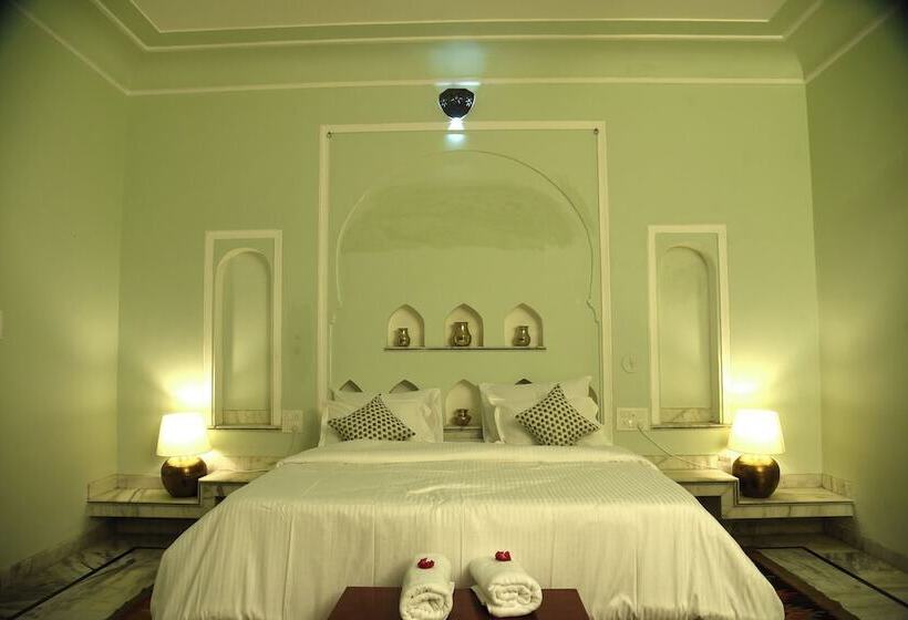 Hotel Fort Chabariya