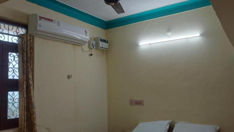 فندق Jm Residency