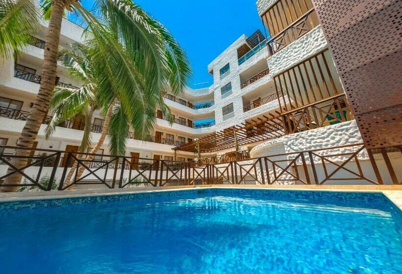 هتل Karaya Dive Resort