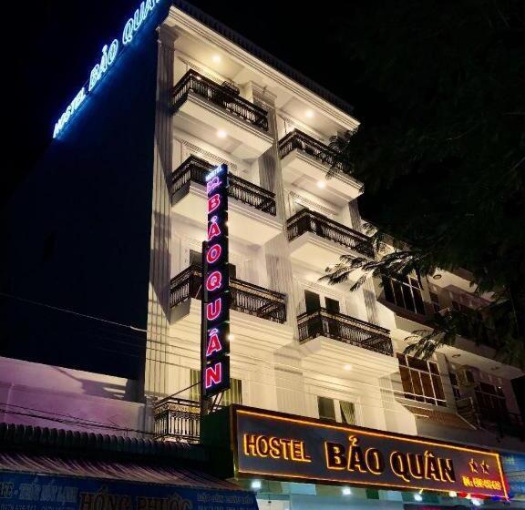 هتل Khách Sạn Bảo Quân Núi Sam