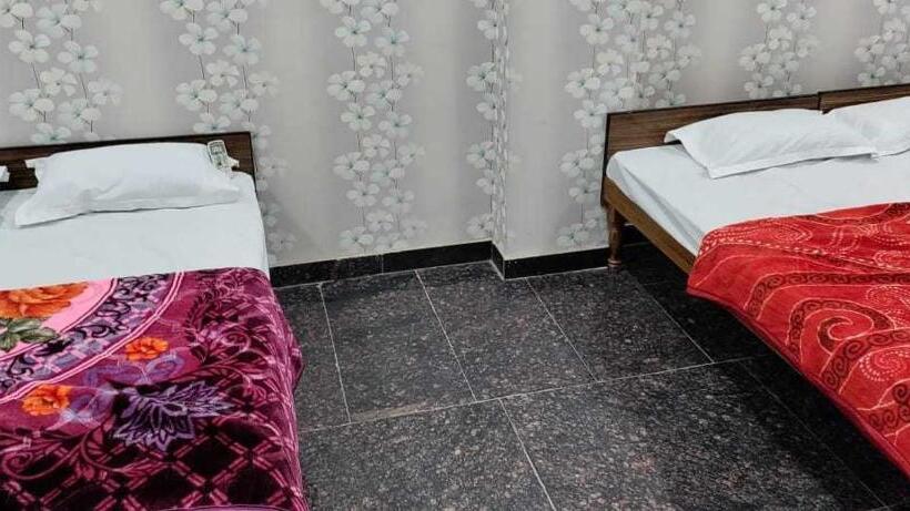 Hotel Pop 89741 Balaji Dhanraj Restaurant