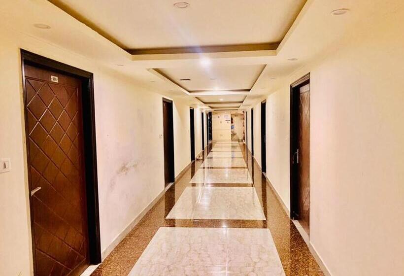 酒店 Sitara Resort, Scenic Mountain View Rooms With Balcony & Terrace