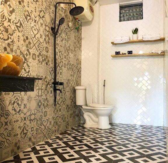 هتل Thênh Thang Home & Cafe