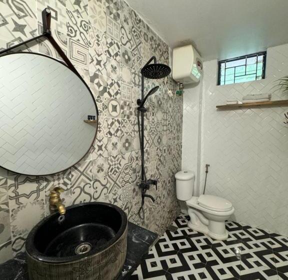 هتل Thênh Thang Home & Cafe