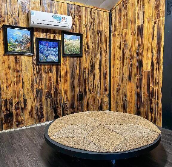 هتل Thênh Thang Home & Cafe