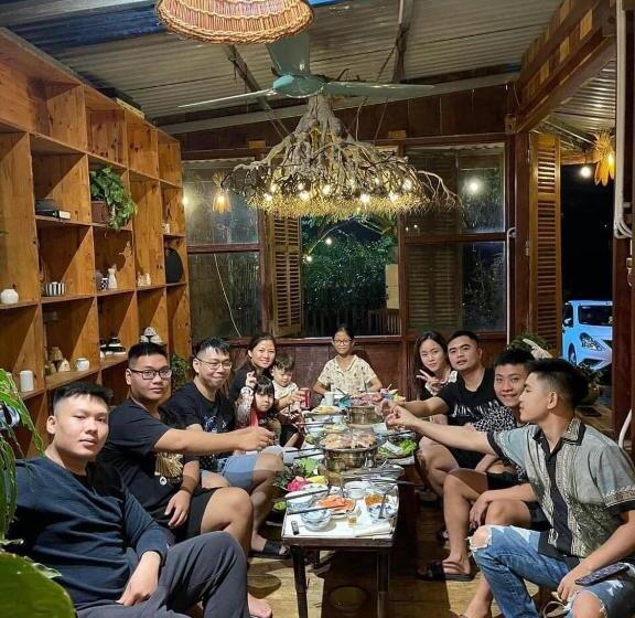 هتل Thênh Thang Home & Cafe