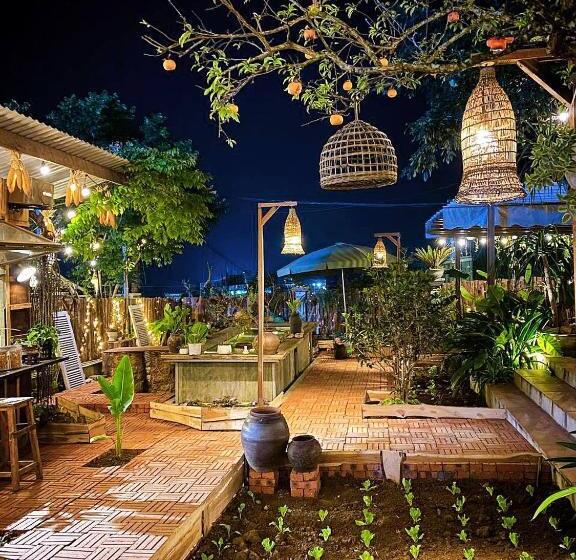 هتل Thênh Thang Home & Cafe