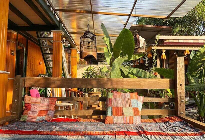 هتل Thênh Thang Home & Cafe