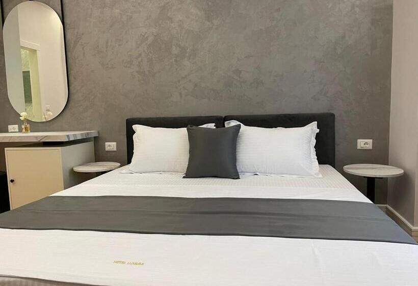 בית מלון כפרי Ujvara