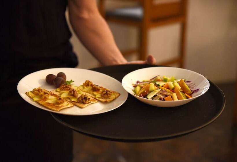 فندق Vayu Retreat Villas