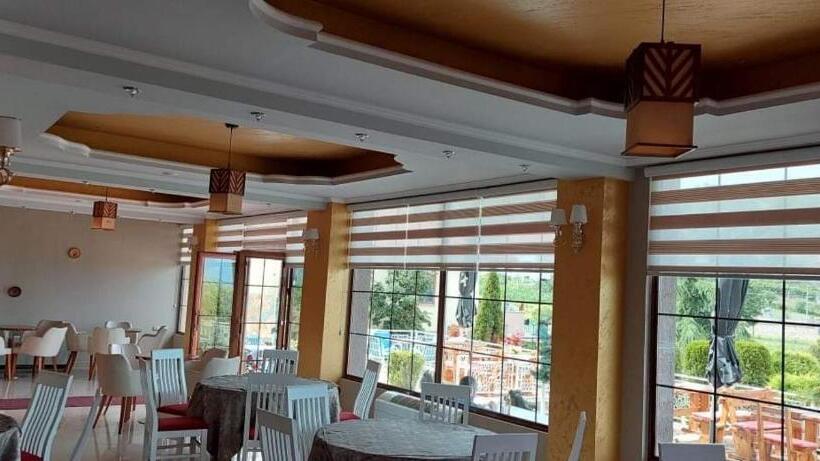 בית מלון כפרי Vila Toska