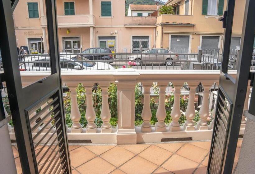 פנסיון 051   Villa Genny Appartamento Agrumi