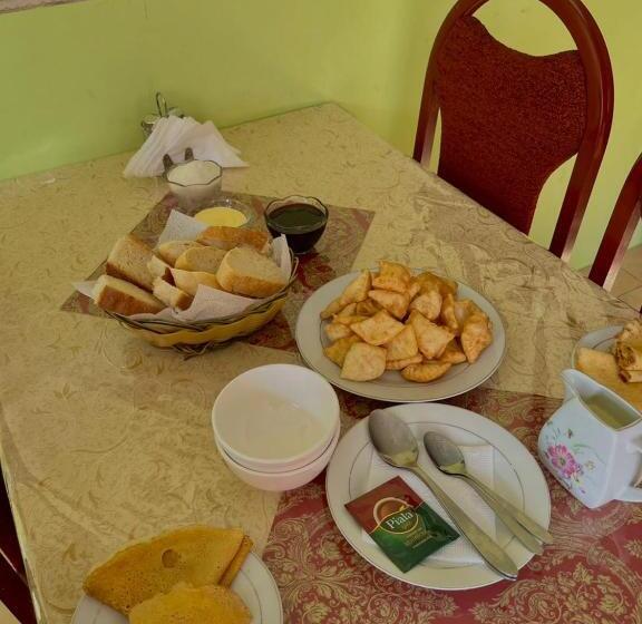 پانسیون Guest House Aidyn Kul