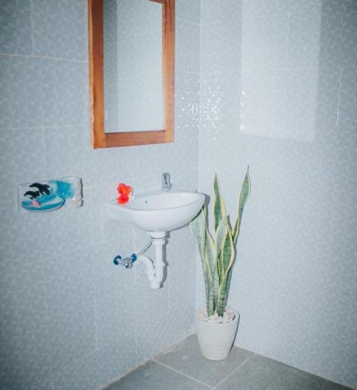 פנסיון Kurnia Guest House & Spa