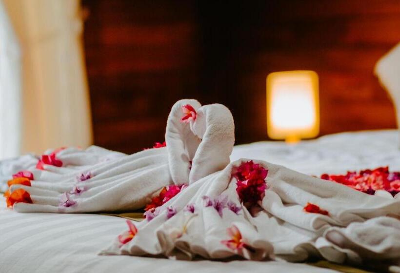 Пансион Kurnia Guest House & Spa