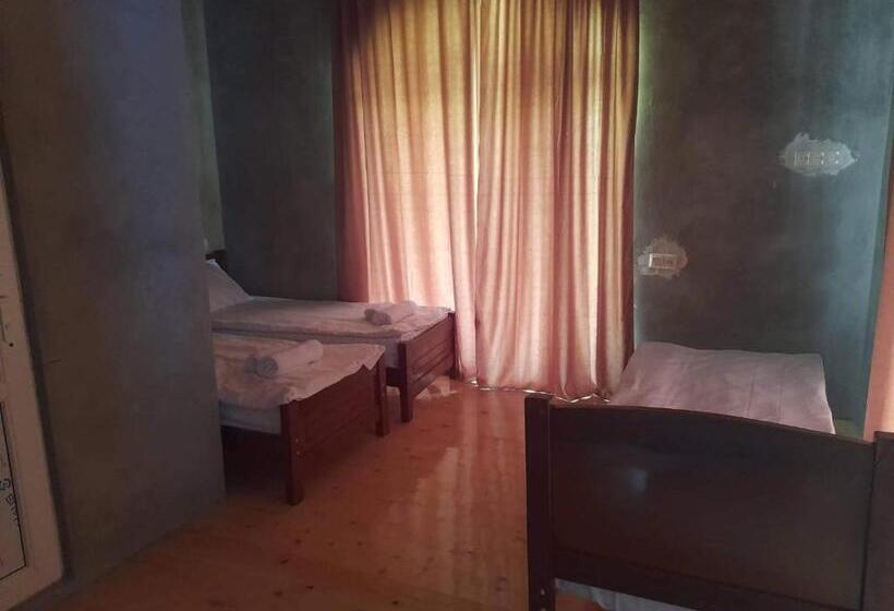 پانسیون Lento Kaldani Guesthouse