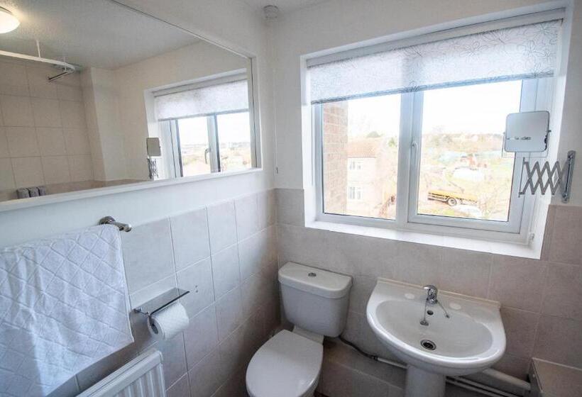 פנסיון Town House Chantry   With Self Check In And Free Parking   Rooms At Ipswichdigs