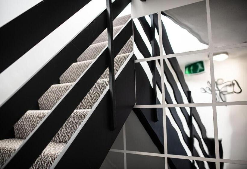 פנסיון Town House Chantry   With Self Check In And Free Parking   Rooms At Ipswichdigs