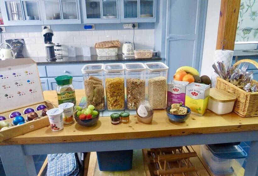 ペンション Whistlewood Guesthouse Walmer, Port Eizabeth