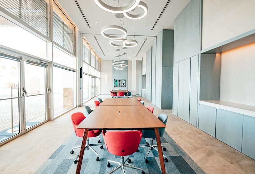 Курорт Karpaz Gate Marina