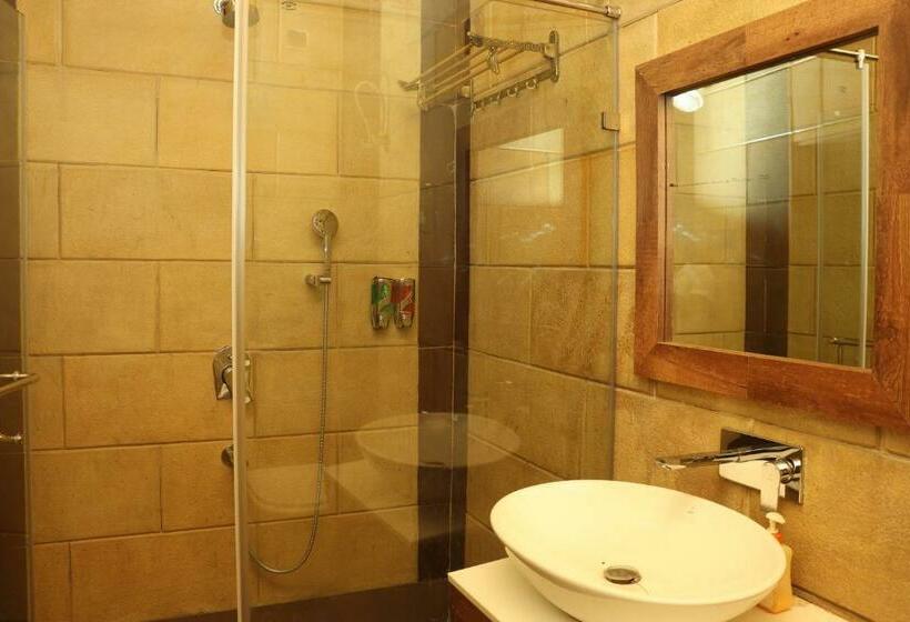 The Stoneberry Resort