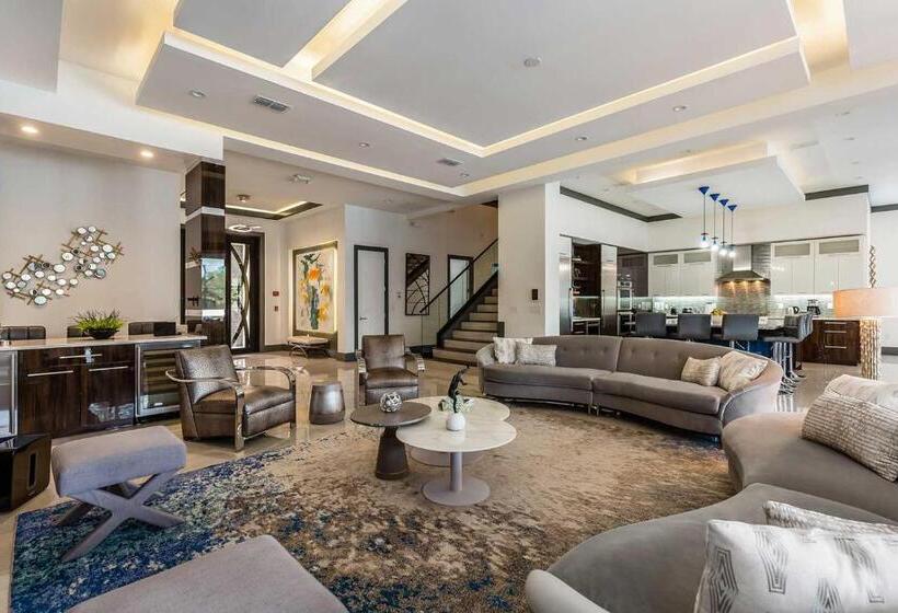 Villatel At Reunion Resort