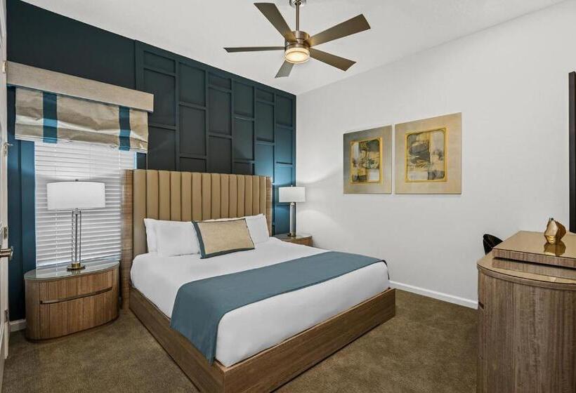 Villatel Village At Solterra Resort