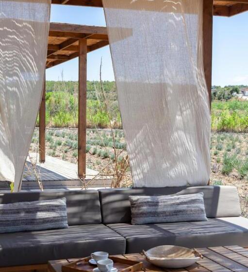 Zaya çeşme Hotel & Beach