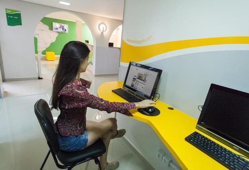 호스텔 Clh Suites Curitiba