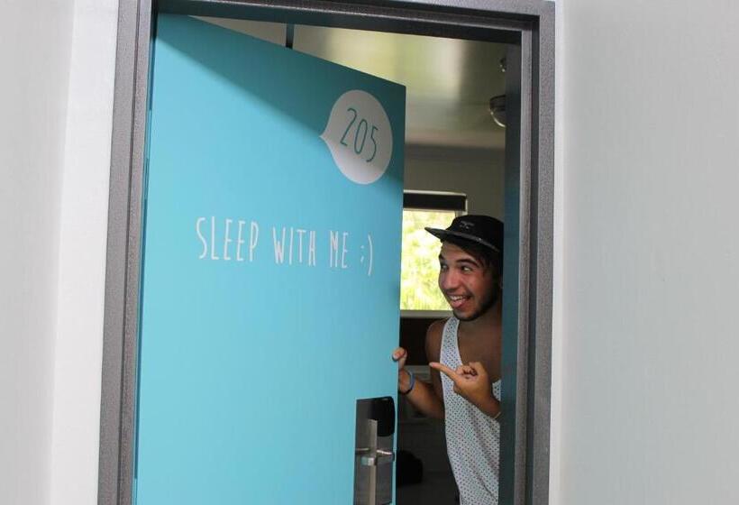 ユースホステル Port Douglas Backpackers