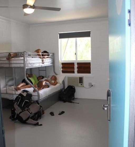 ユースホステル Port Douglas Backpackers