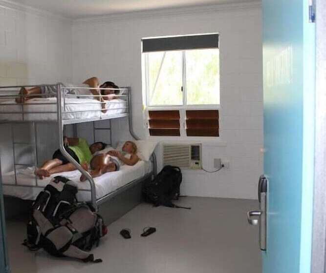ユースホステル Port Douglas Backpackers