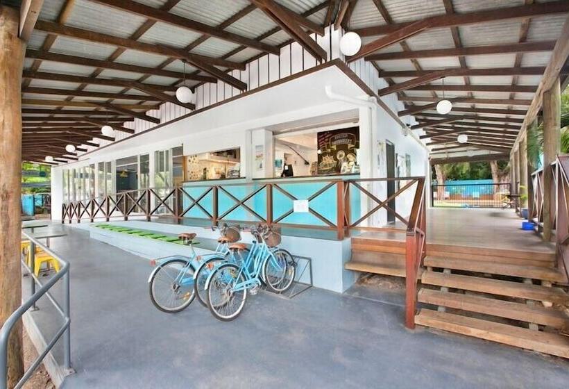 ユースホステル Port Douglas Backpackers