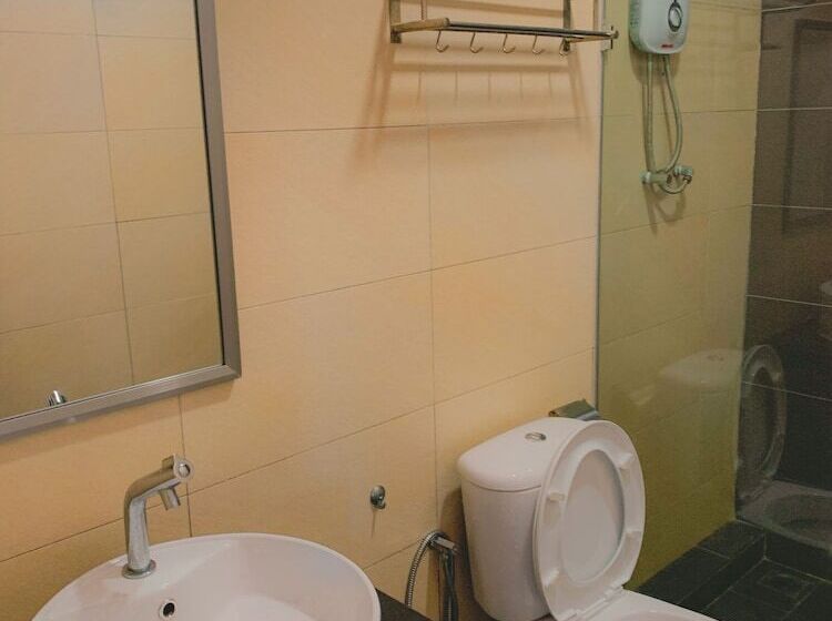 Amzar Motel Cenang