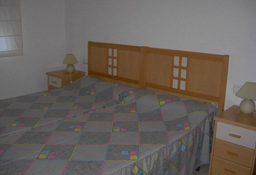 Apartamentos Serviden Augusta La Sella