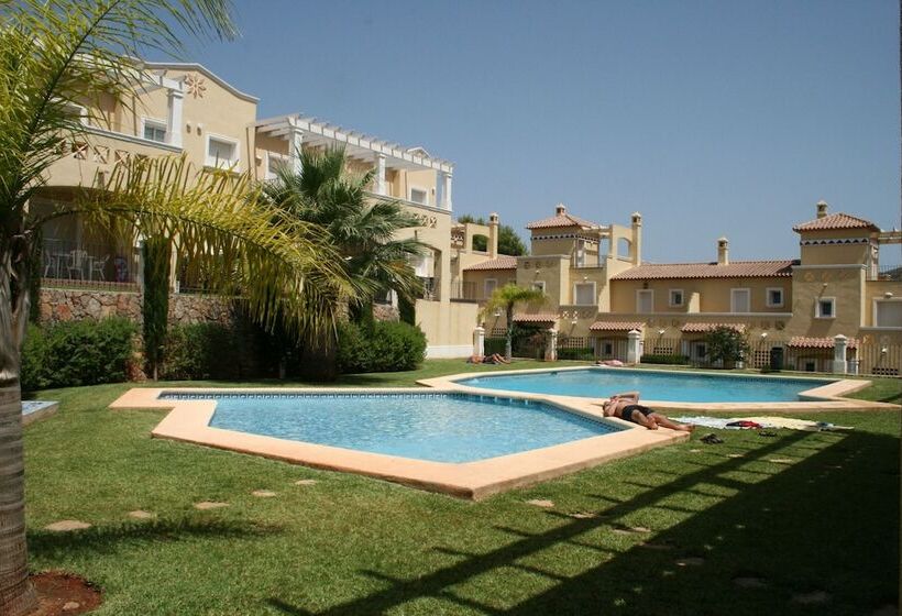 Apartamentos Serviden Augusta La Sella