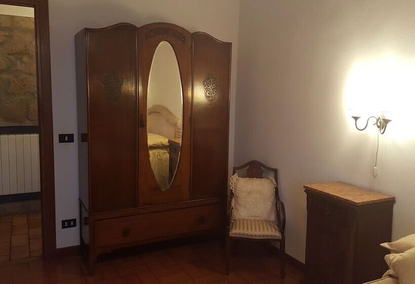 تختخواب و صبحانه Il Casale Del Sogno