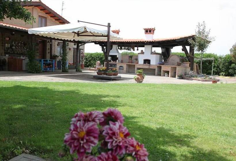 تختخواب و صبحانه Il Casale Del Sogno