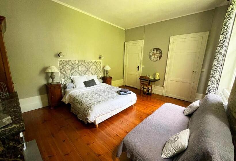 Bed and Breakfast Domaine Le Baraillot, Chambres Et Repas D Hôtes, Soirée étape