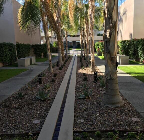 Getaways At Vista Mirage Resort