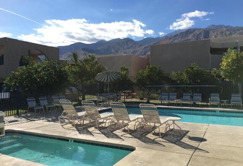 Getaways At Vista Mirage Resort