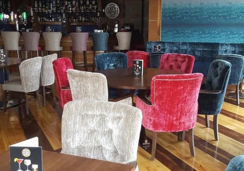 فندق Allingham Arms